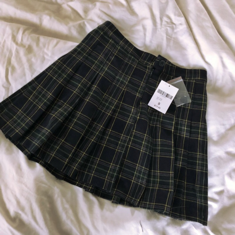 Plaid Mini-Skirt 🖤 NWT